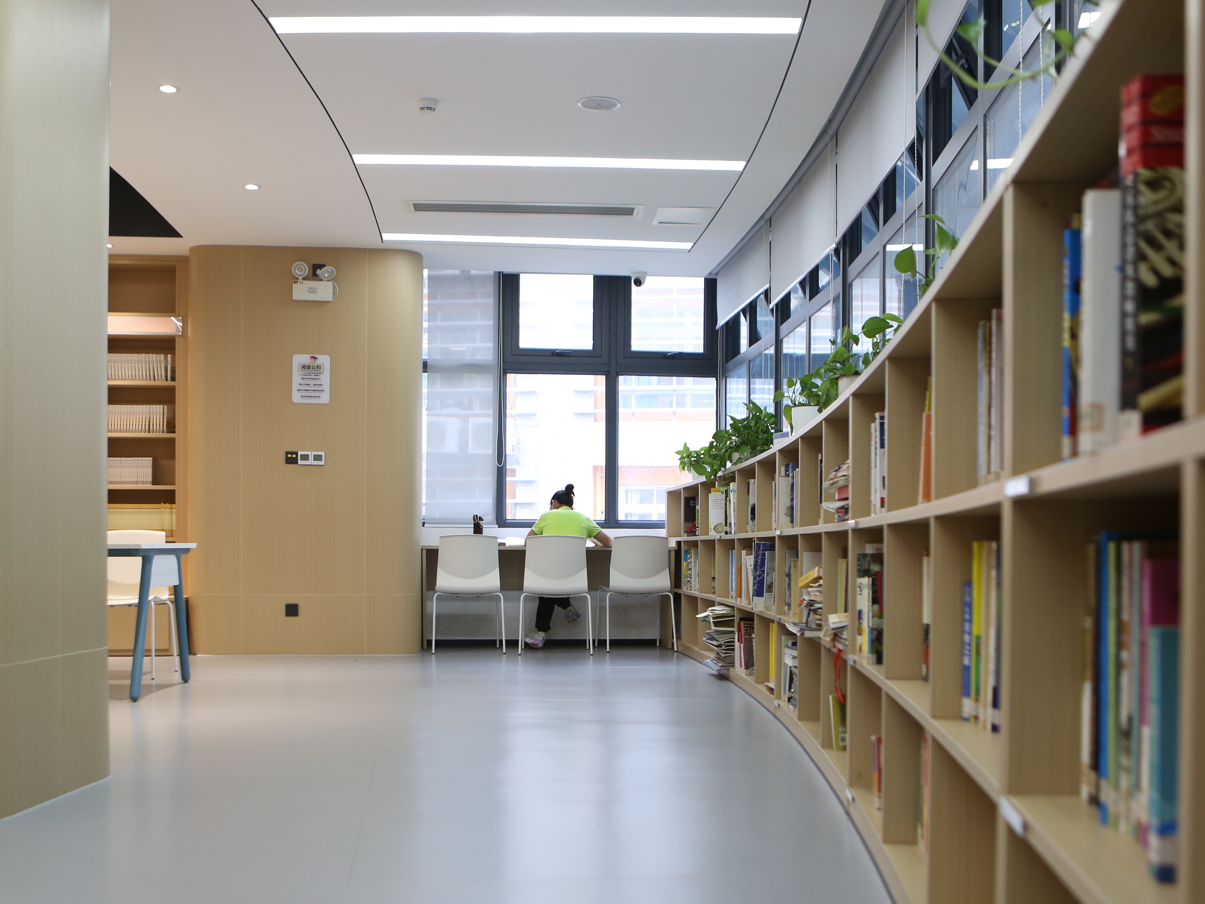 遠望谷案例 | 這所獲央視認證的AI教育范本名校，如何推動圖